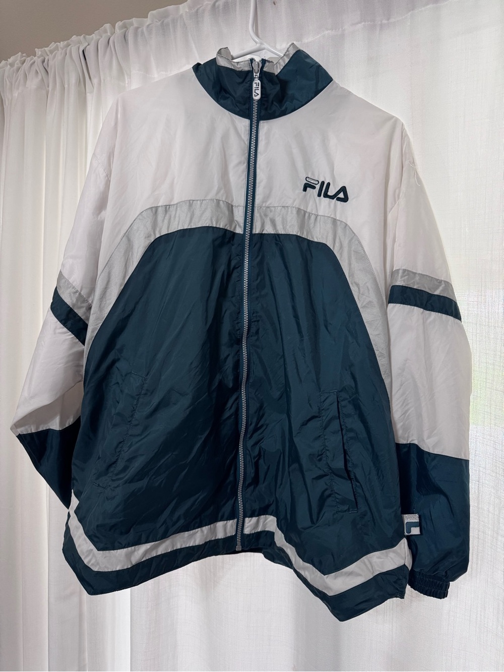 FILA Men’s Dark Green and White Colorblock Windbreaker Jacket